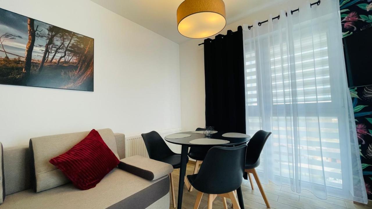 Apartamenty Na Wiejskiej Ustronie Morskie Exterior photo