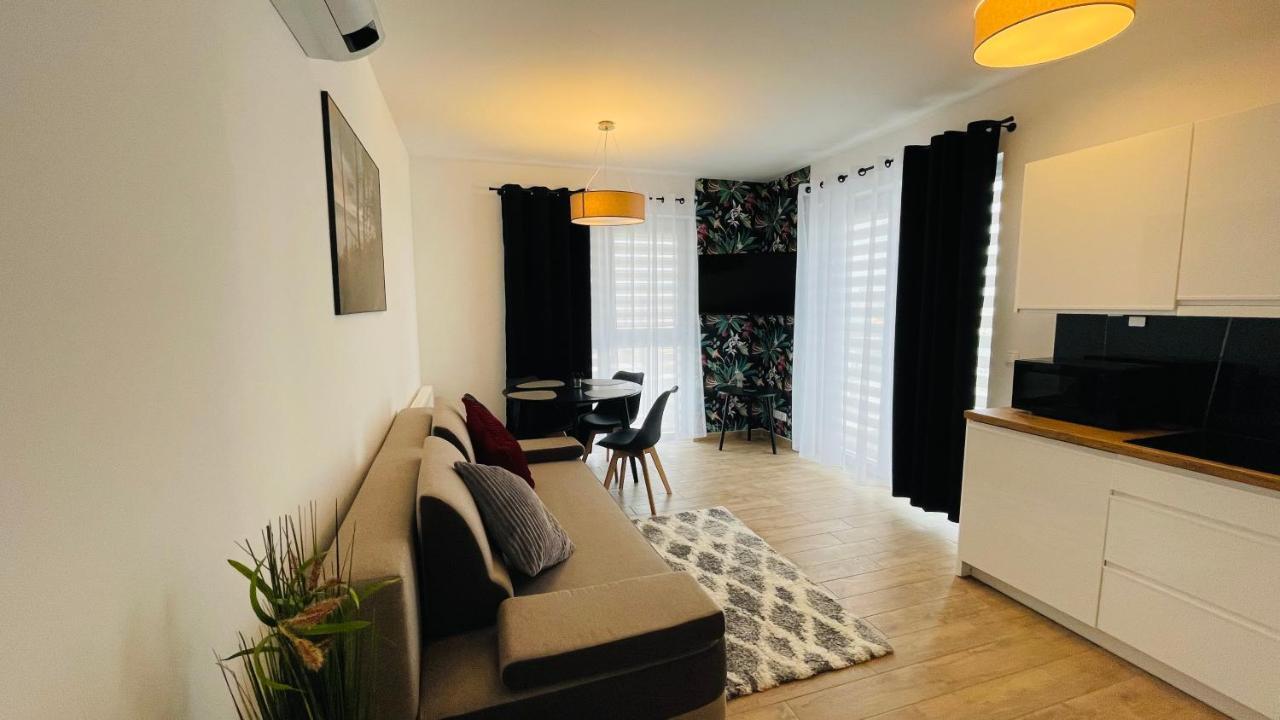 Apartamenty Na Wiejskiej Ustronie Morskie Exterior photo